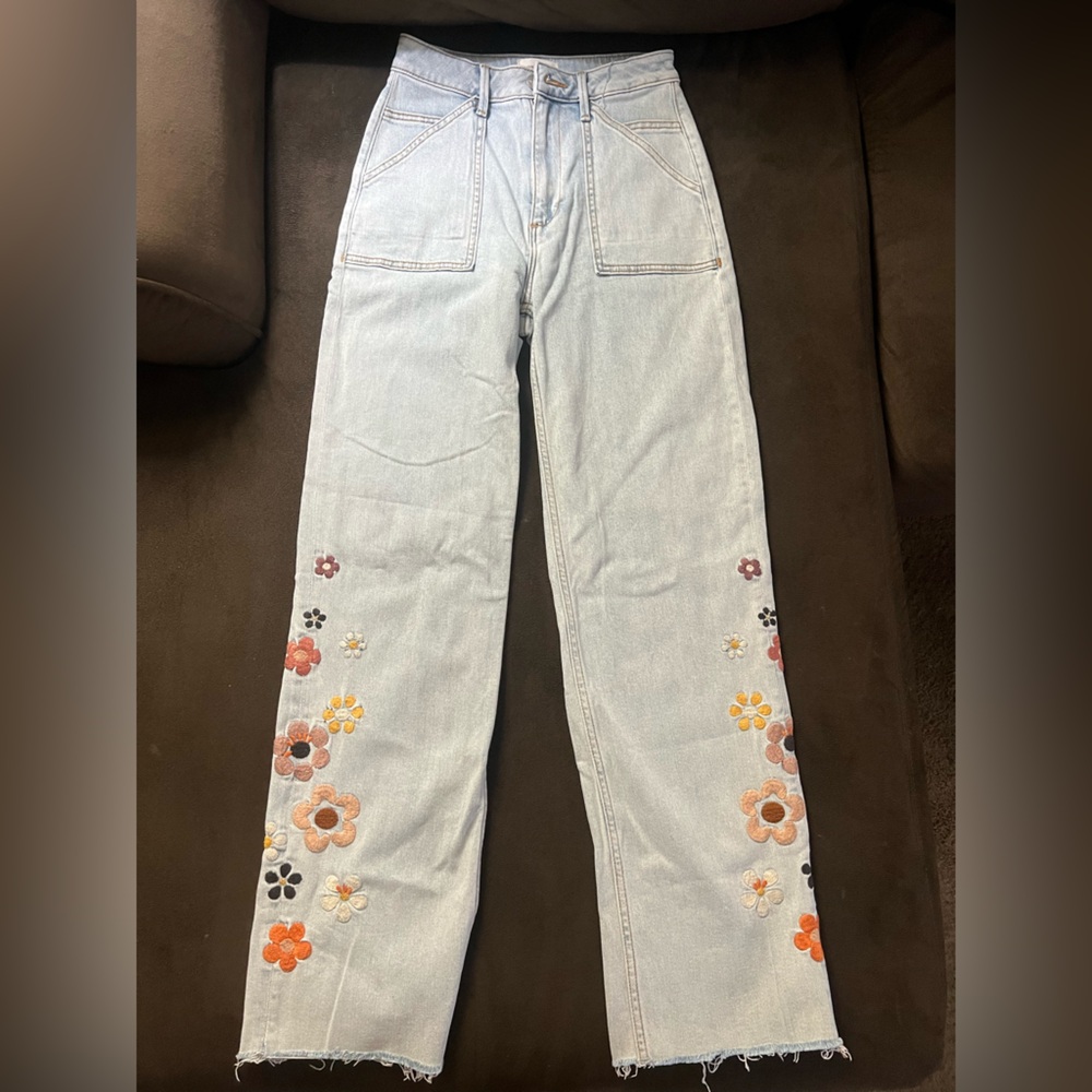 DRIFTWOOD women’s Jeans with Floral Embroidery- size 25w, length 31